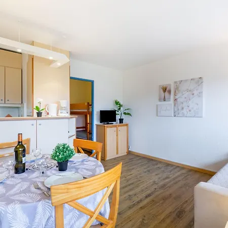 Les Platanes-3 By Interhome *