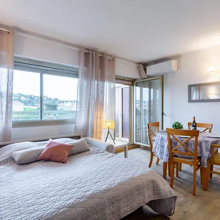 Les Platanes-3 By Interhome Apartment