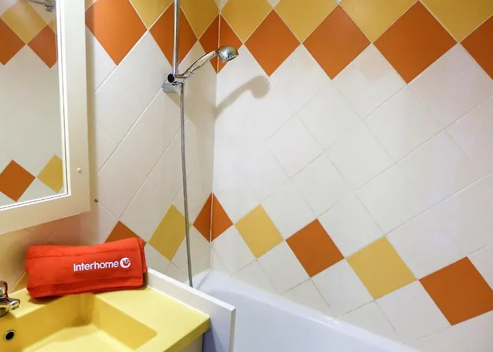 Les Platanes-3 By Interhome Apartament